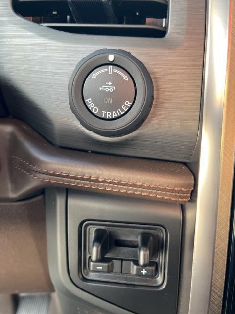 used 2023 Ford Expedition car, priced at $51,990