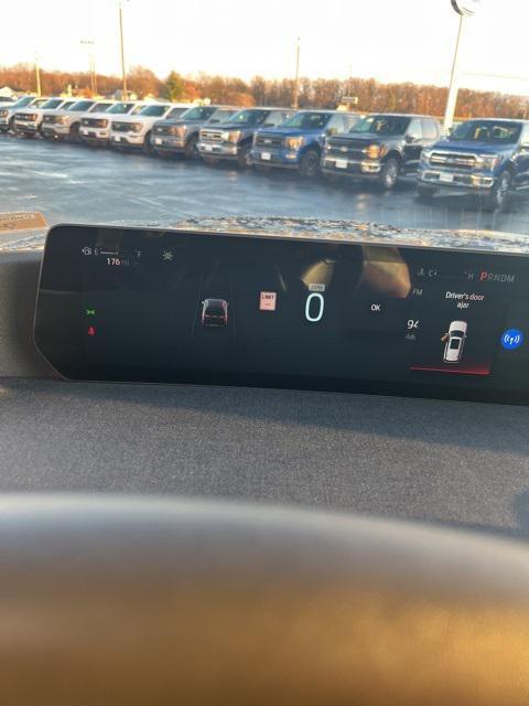 used 2025 Ford Expedition car, priced at $60,374