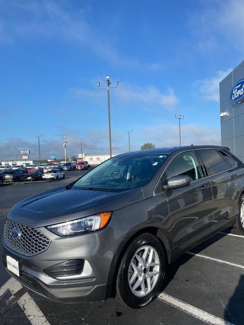 used 2024 Ford Edge car, priced at $24,489