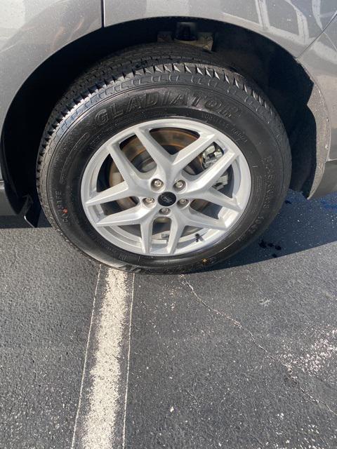 used 2024 Ford Edge car, priced at $24,489