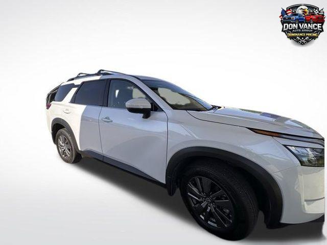 used 2025 Nissan Pathfinder car, priced at $34,348