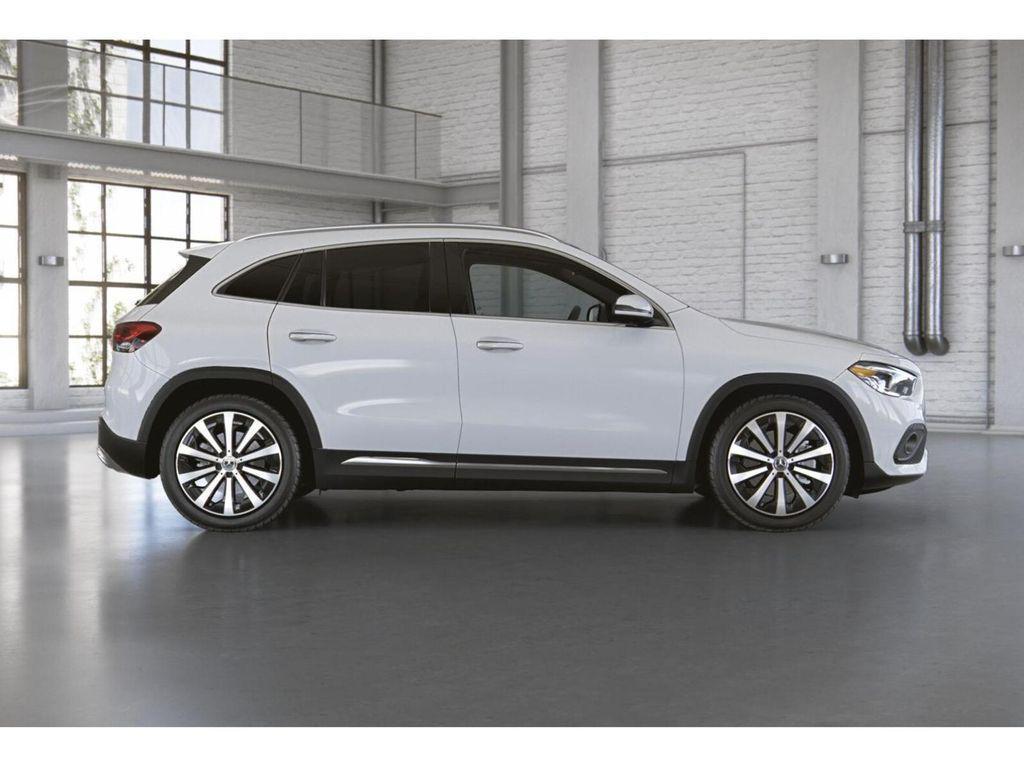 used 2022 Mercedes-Benz GLA 250 car, priced at $31,900