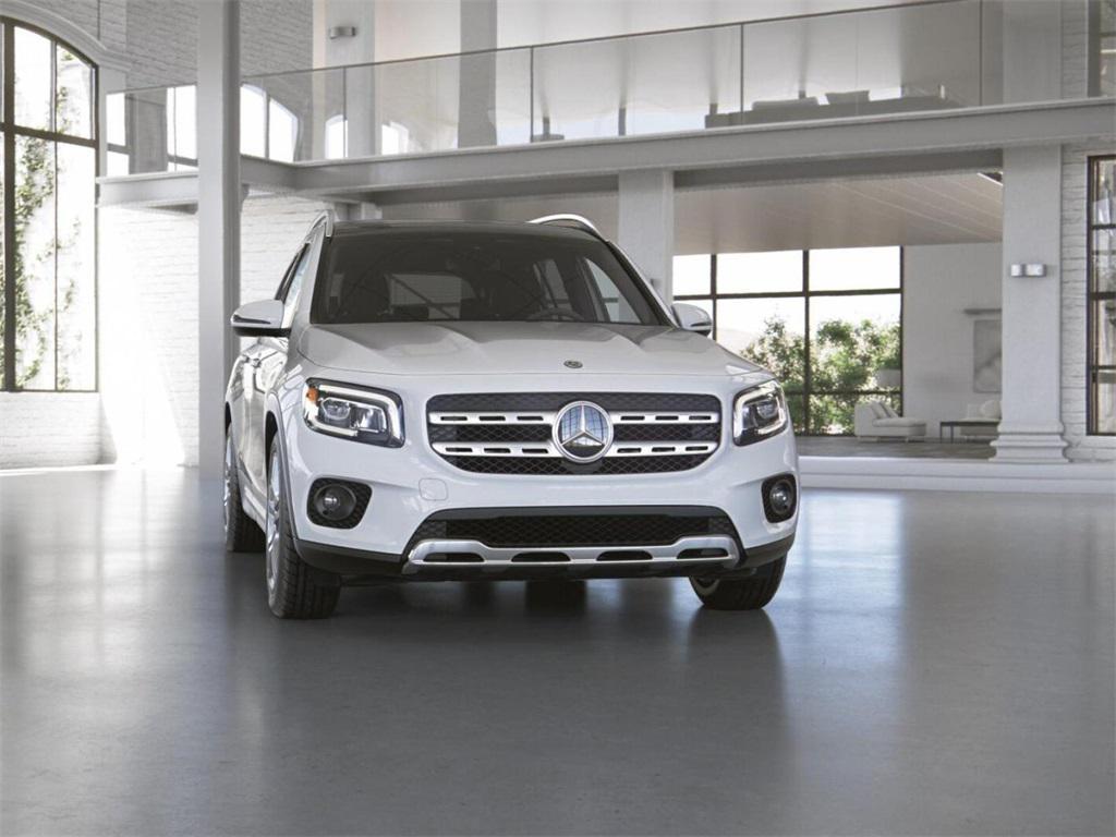 used 2022 Mercedes-Benz GLB 250 car, priced at $34,900