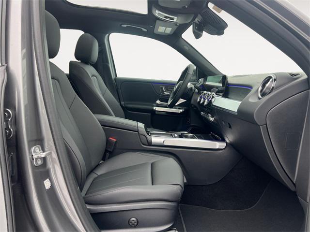 new 2026 Mercedes-Benz GLB 250 car, priced at $54,260