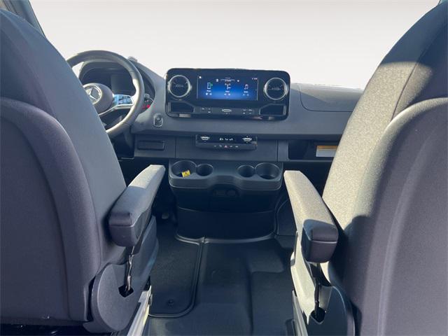 new 2026 Mercedes-Benz Sprinter 2500 car, priced at $79,138