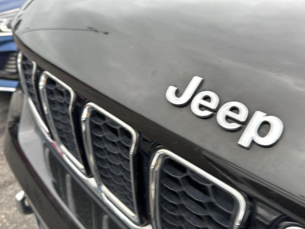used 2022 Jeep Grand Cherokee L car, priced at $28,000