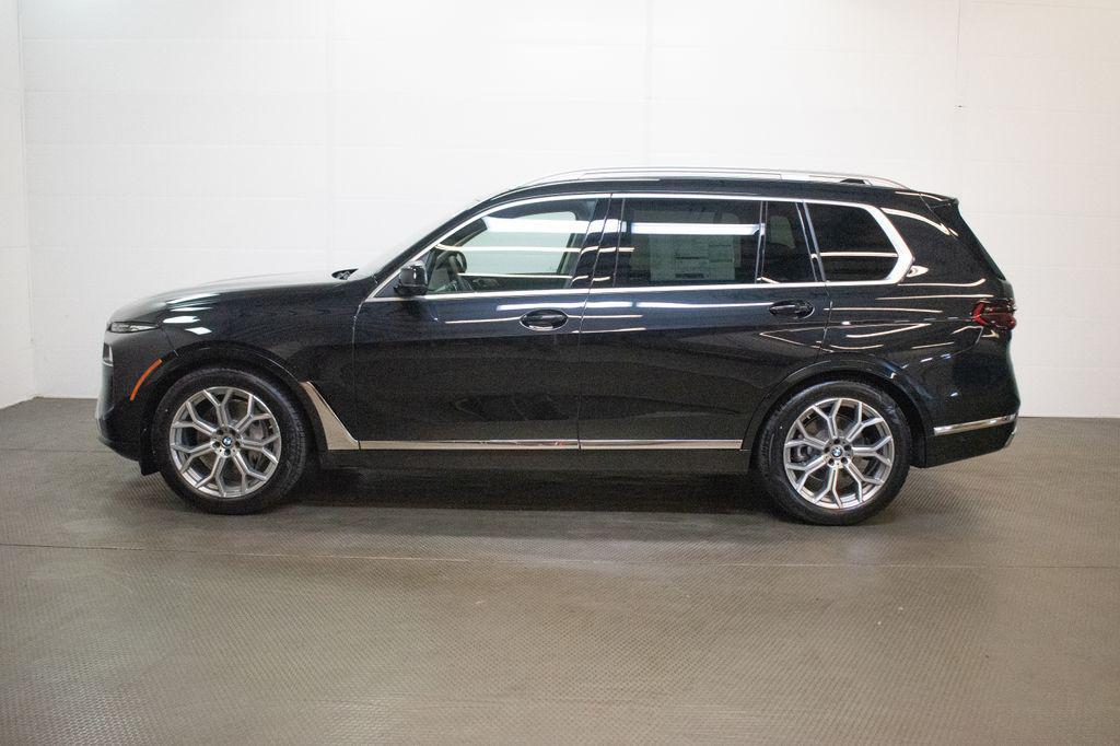 new 2026 BMW X7 car, priced at $95,140