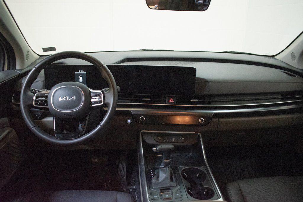 used 2026 Kia Carnival car, priced at $35,495