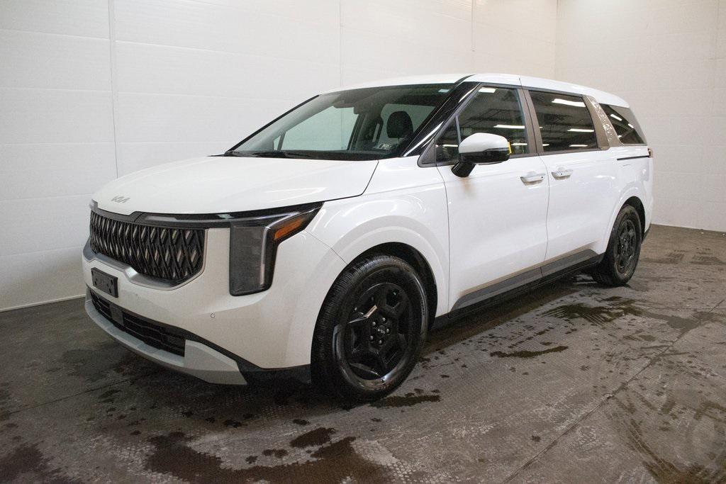 used 2026 Kia Carnival car, priced at $39,995