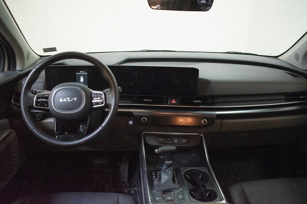 used 2026 Kia Carnival car, priced at $39,995