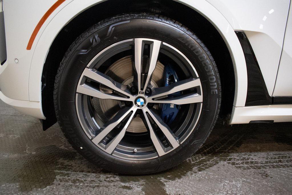new 2026 BMW X7 car, priced at $99,990