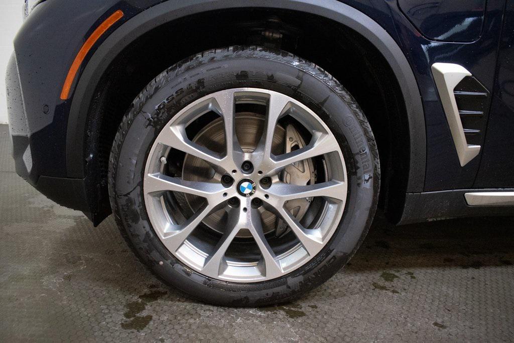 new 2026 BMW X5 PHEV car, priced at $86,000