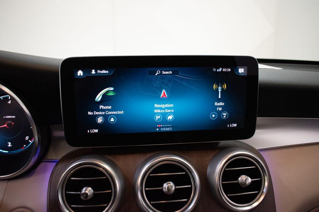 used 2022 Mercedes-Benz GLC 300 car