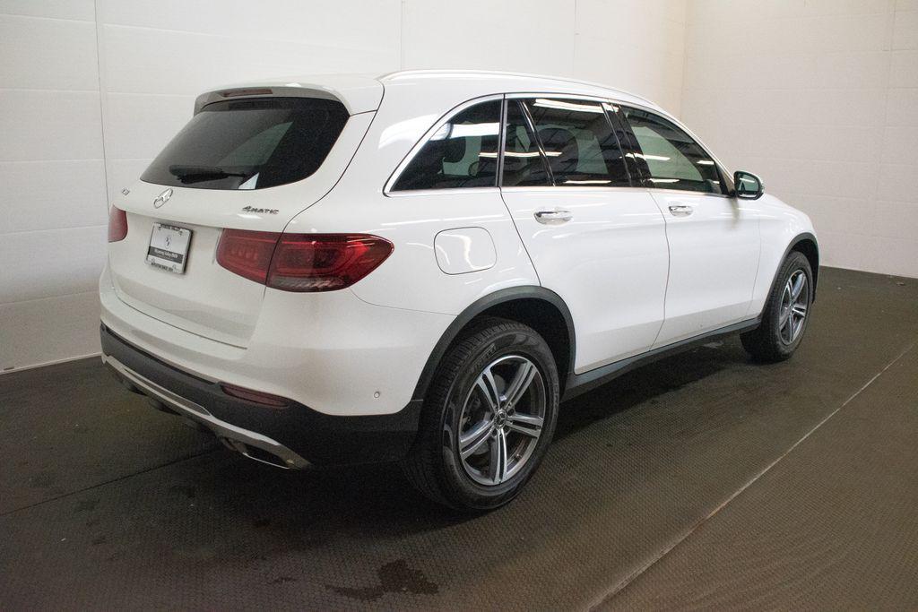 used 2022 Mercedes-Benz GLC 300 car