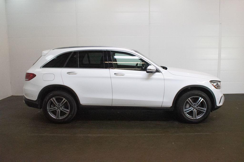 used 2022 Mercedes-Benz GLC 300 car