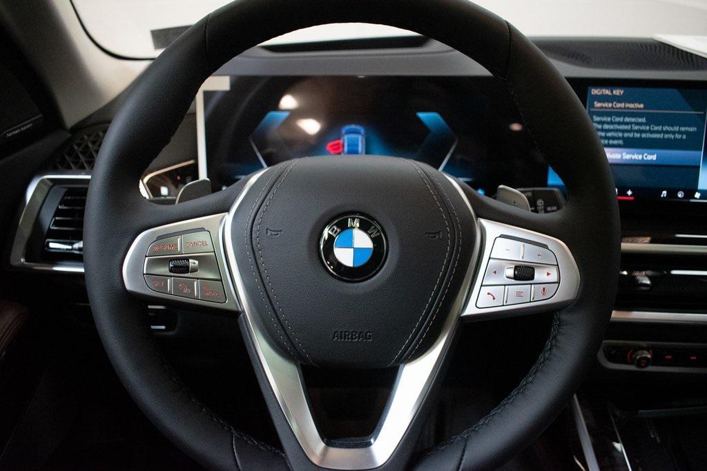 new 2026 BMW X7 car, priced at $95,575