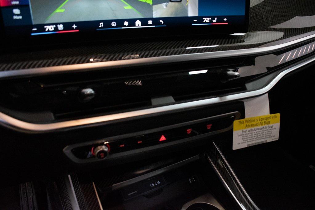 new 2026 BMW X7 car, priced at $122,475
