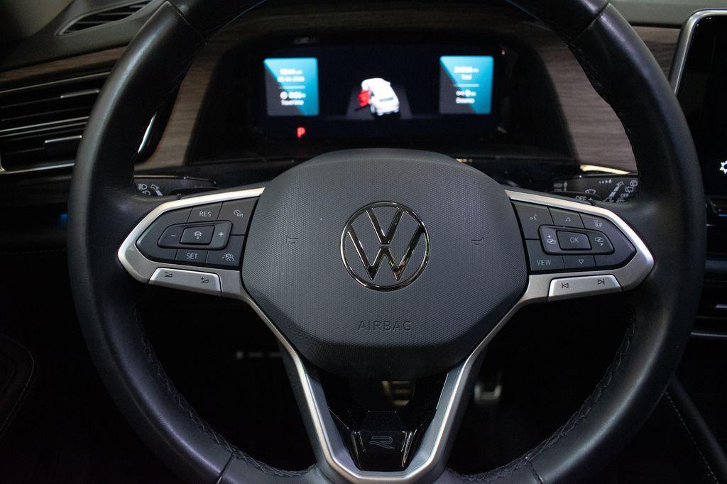 used 2024 Volkswagen Atlas car, priced at $37,694