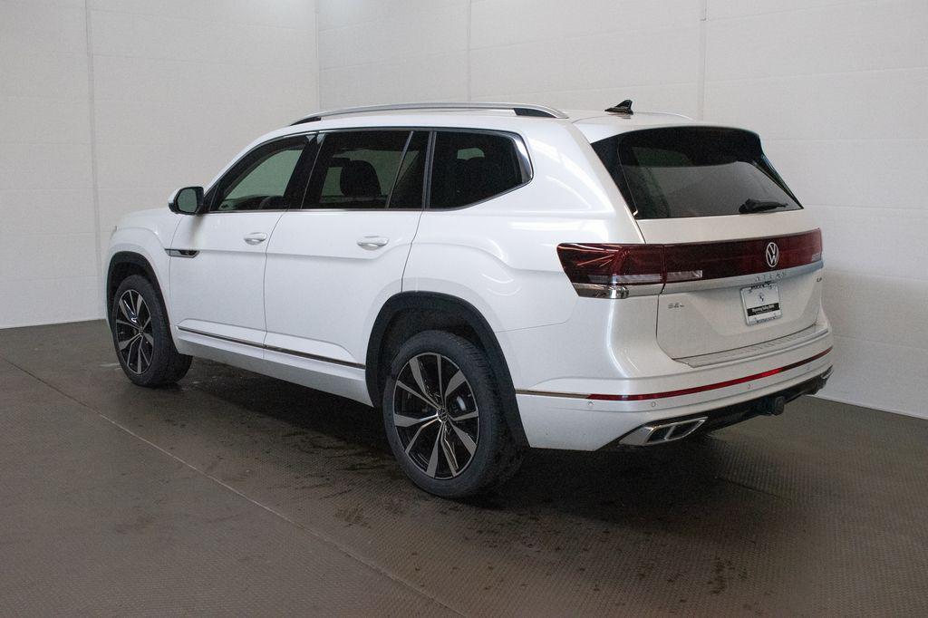 used 2024 Volkswagen Atlas car, priced at $37,694