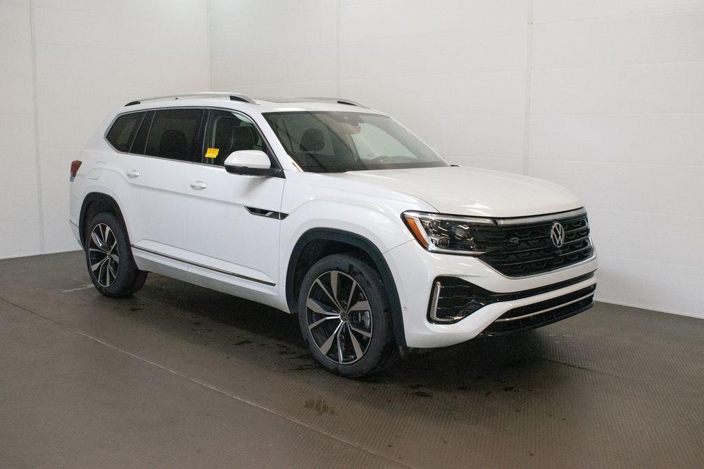 used 2024 Volkswagen Atlas car, priced at $37,694