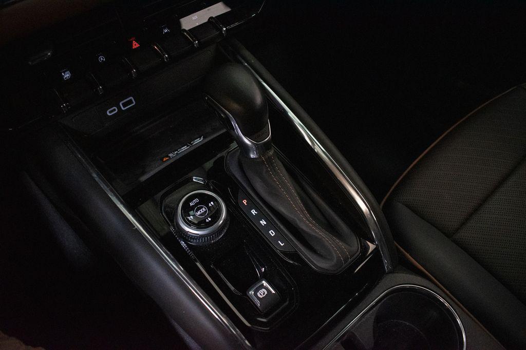 used 2024 GMC Canyon car, priced at $38,506