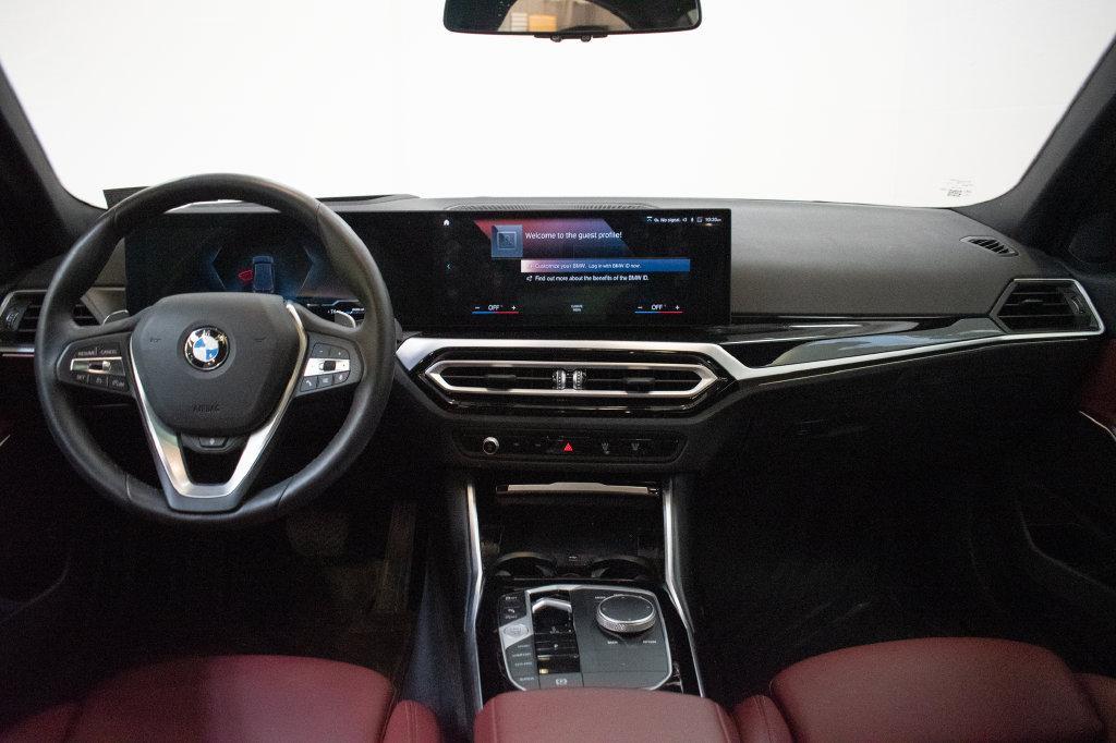 BMW 3 Series view 11