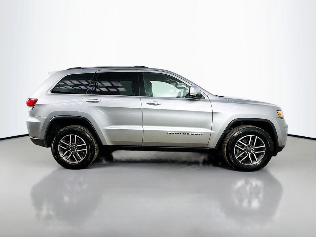 used 2020 Jeep Grand Cherokee car, priced at $19,595