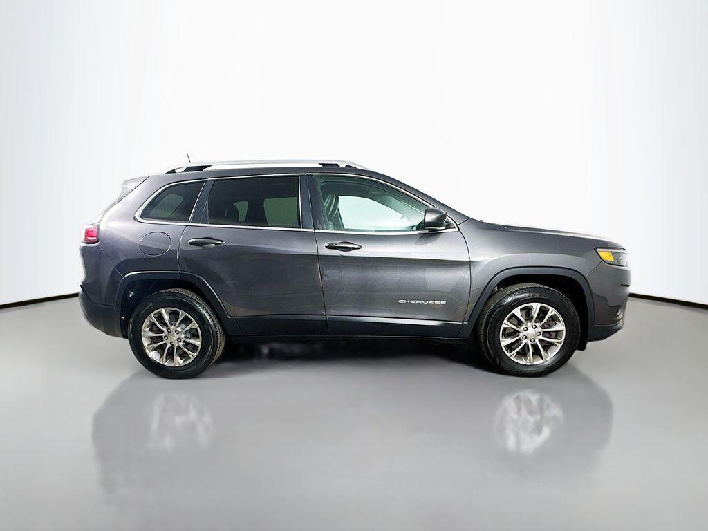 used 2019 Jeep Cherokee car, priced at $15,295