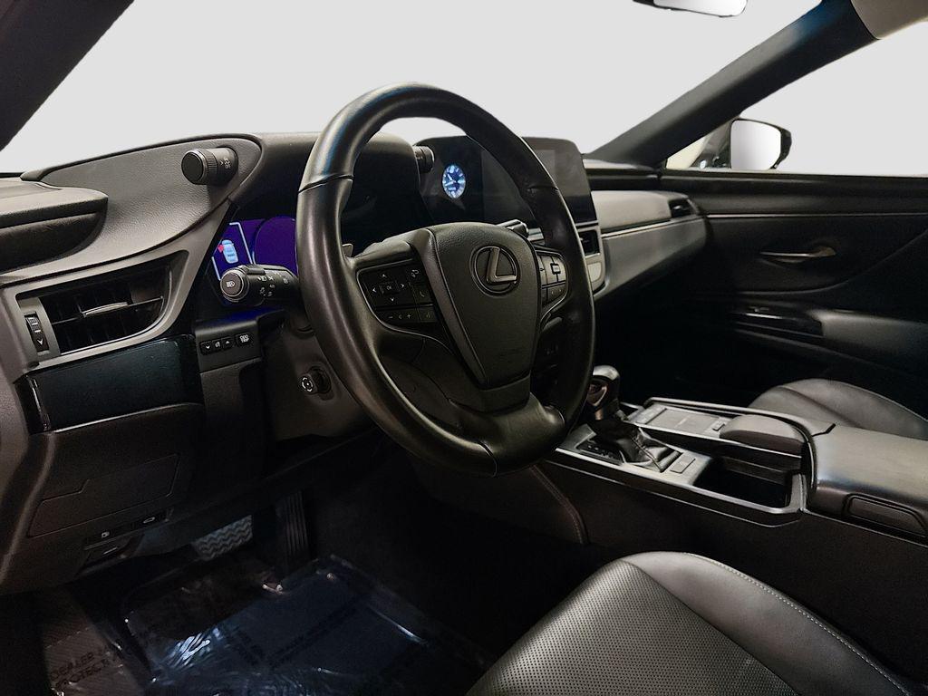 used 2022 Lexus ES 350 car, priced at $32,994