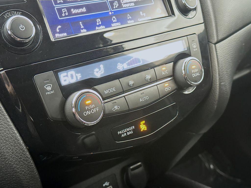 used 2019 Nissan Rogue car, priced at $13,295