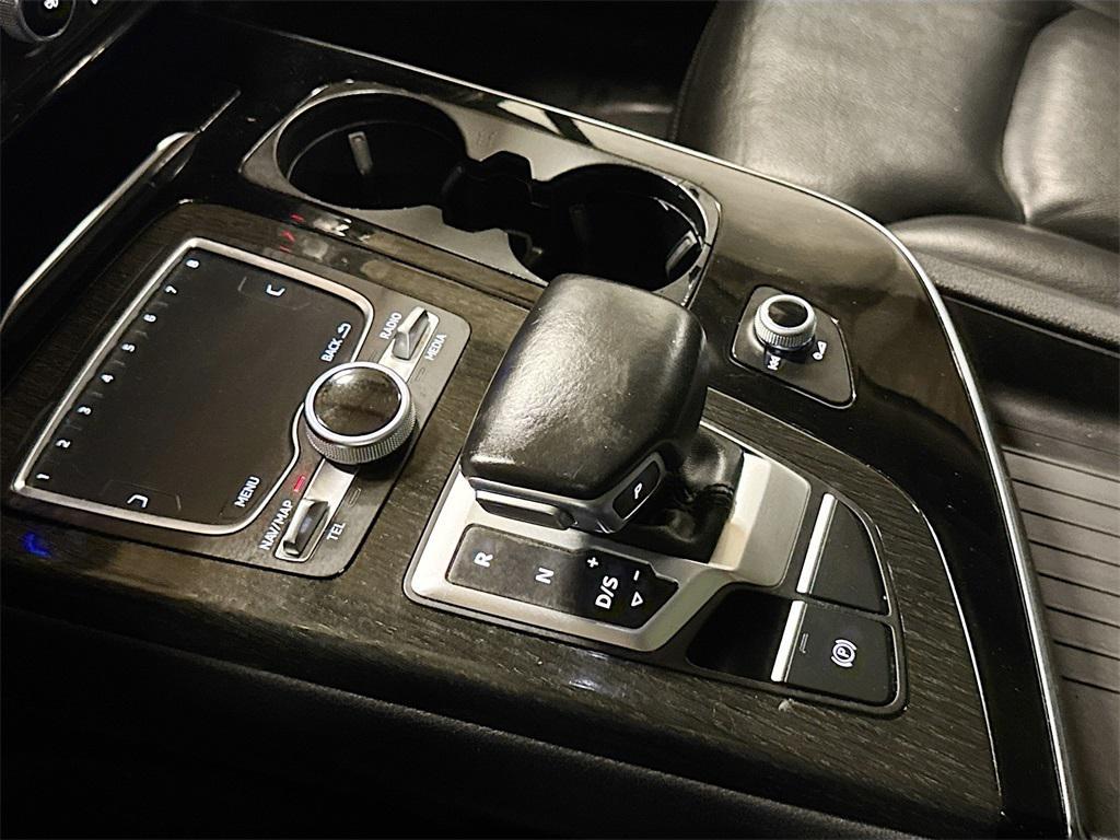 used 2017 Audi Q7 car, priced at $15,495