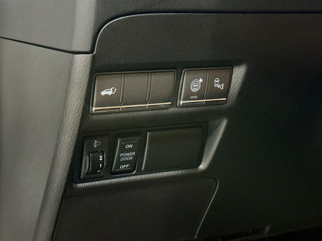 used 2016 INFINITI QX80 car, priced at $13,495