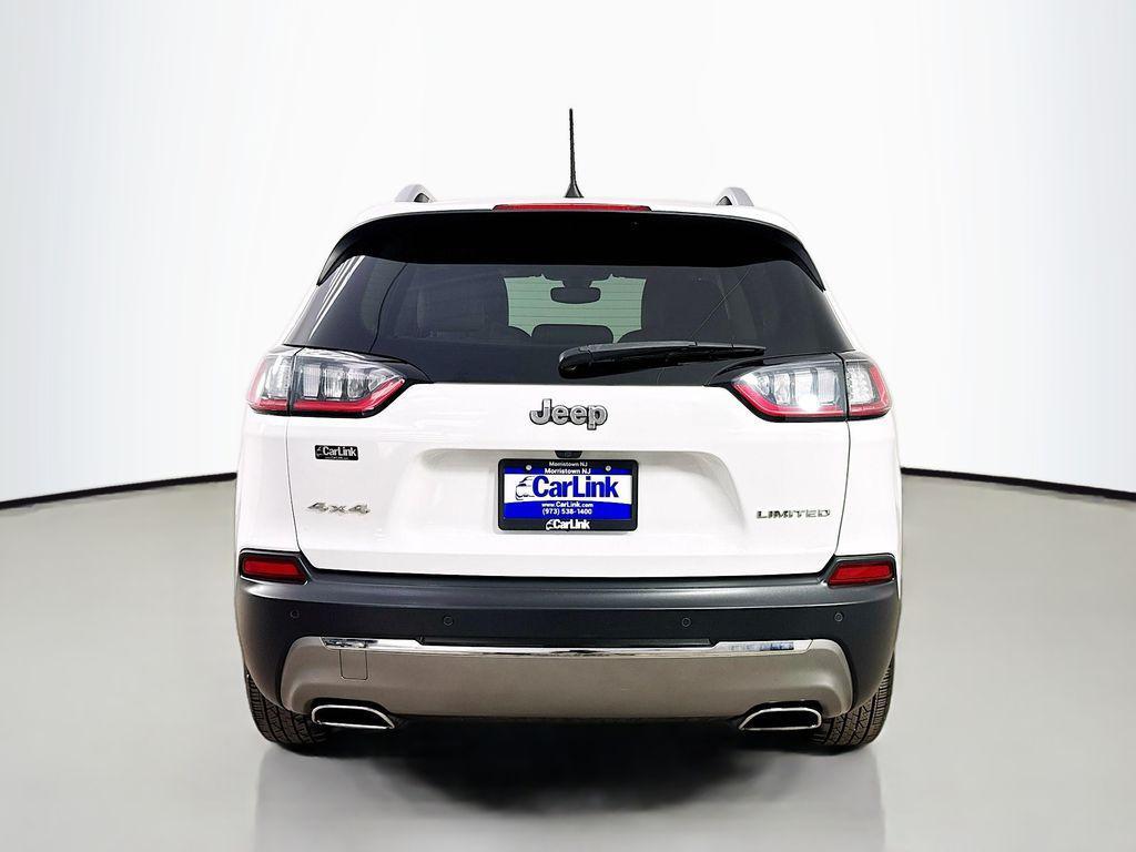used 2019 Jeep Cherokee car, priced at $12,995