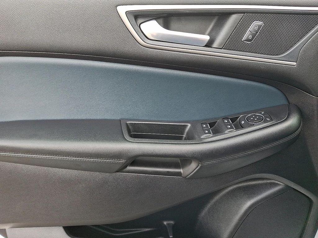 used 2022 Ford Edge car, priced at $26,988