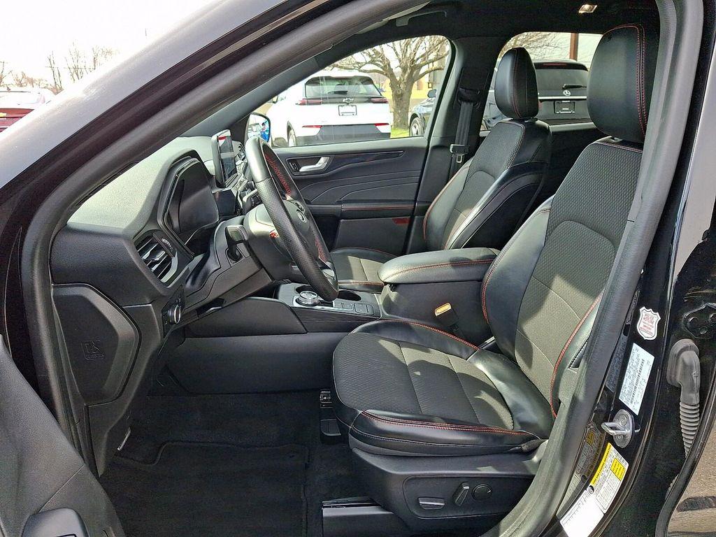 used 2024 Ford Escape car, priced at $24,988