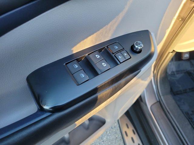 used 2017 Toyota Highlander car, priced at $22,877