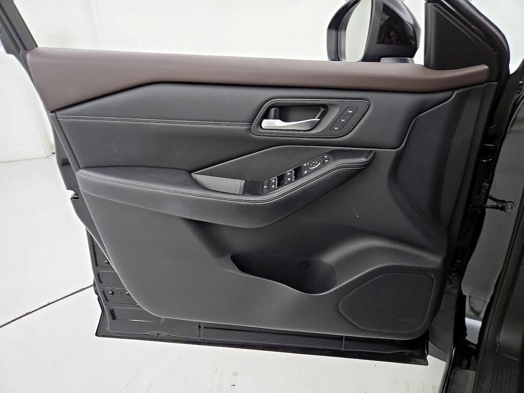 used 2023 Nissan Rogue car, priced at $25,998