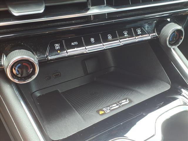 used 2026 Chevrolet Traverse car, priced at $40,275