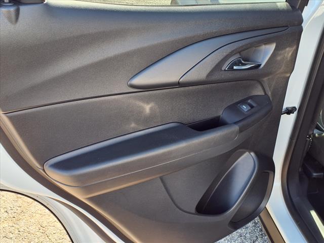 used 2023 Chevrolet TrailBlazer car, priced at $21,991