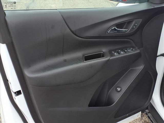 used 2024 Chevrolet Equinox car, priced at $26,991