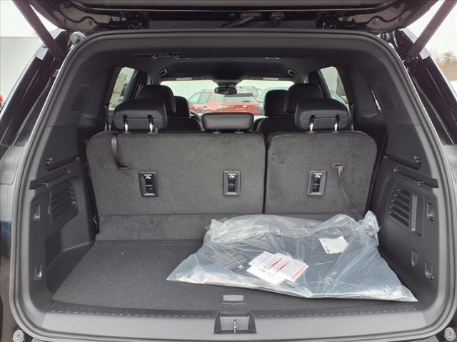 new 2025 GMC Acadia car, priced at $45,500