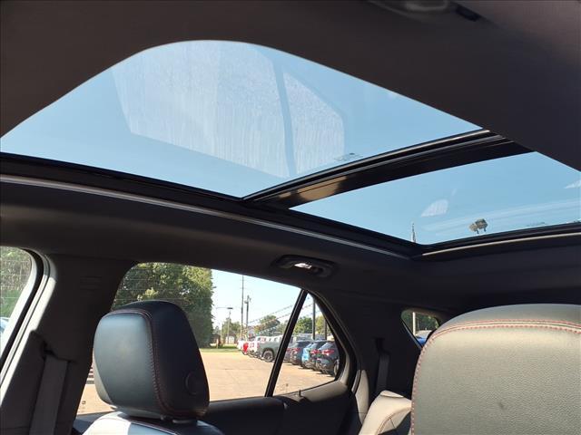 used 2022 Chevrolet Equinox car, priced at $24,991