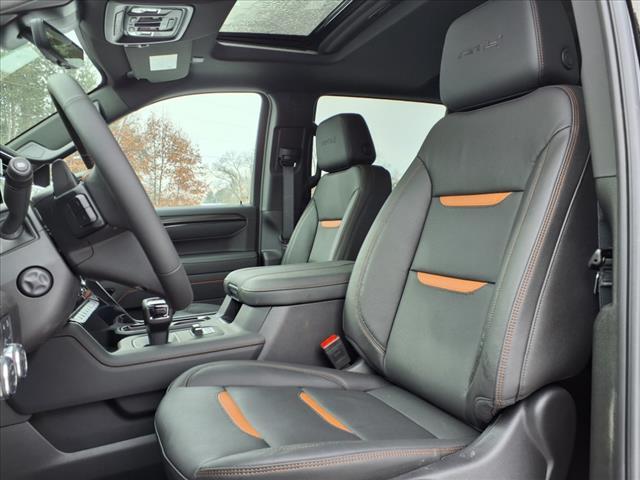 new 2025 GMC Sierra 1500 car, priced at $73,050