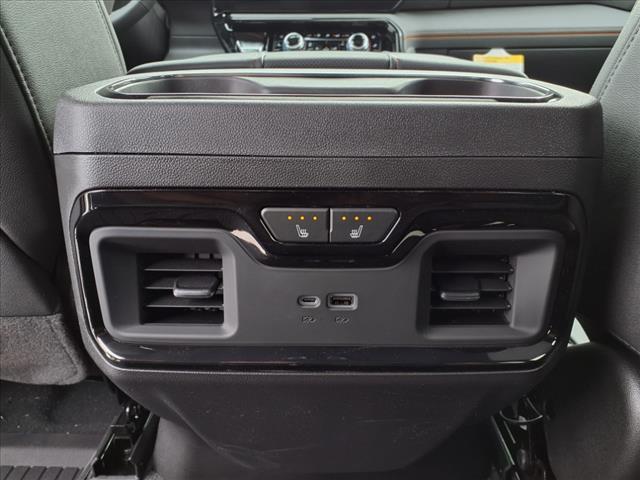 new 2025 GMC Sierra 1500 car, priced at $73,050