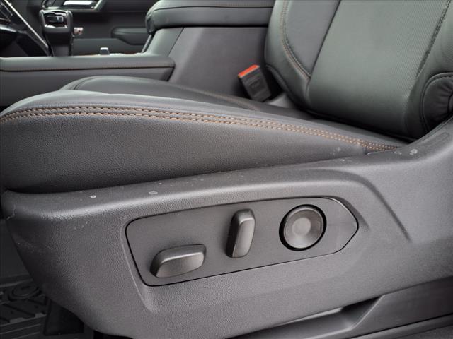 new 2025 GMC Sierra 1500 car, priced at $73,050