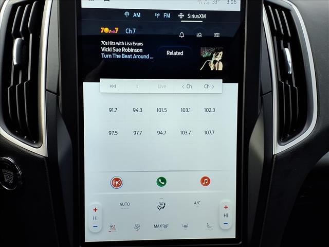 used 2024 Ford Edge car, priced at $29,991