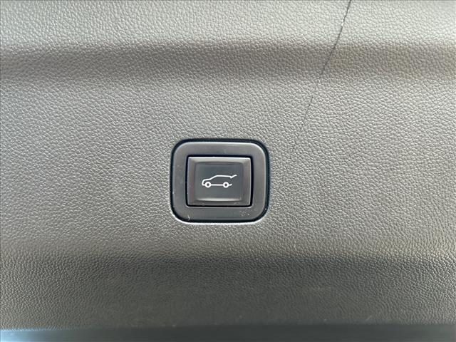 used 2022 Chevrolet Tahoe car, priced at $51,880