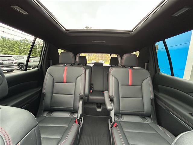 used 2024 Chevrolet Traverse car, priced at $49,995