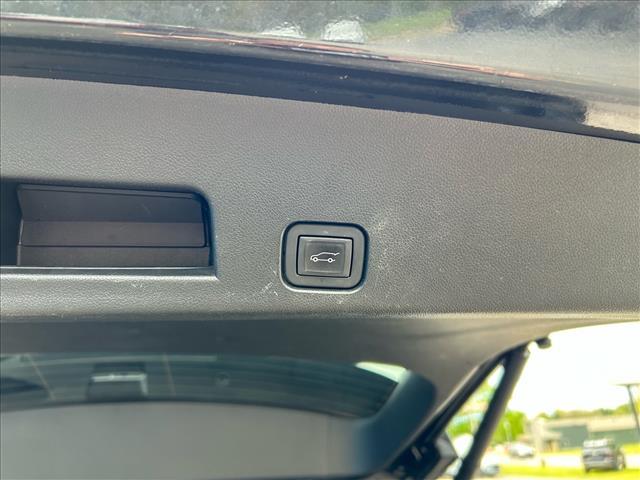 used 2024 Chevrolet Traverse car, priced at $49,995