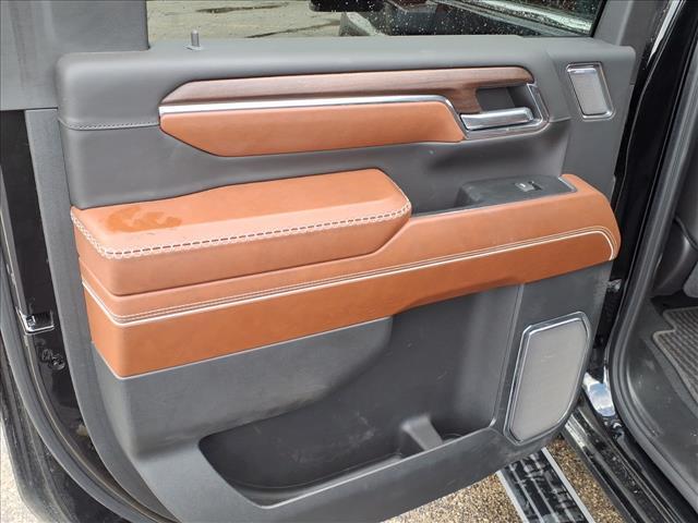 used 2024 GMC Sierra 2500 car, priced at $80,995